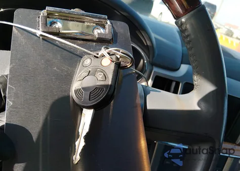 2010 Lincoln Mkz из США, поврежденный, VIN 3LNHL2GC2AR607102